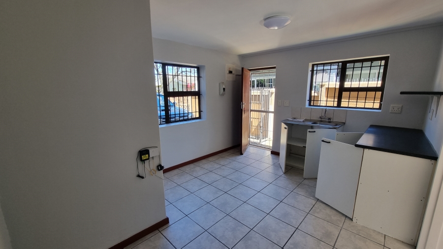 6 Bedroom Property for Sale in Lochnerhof Western Cape